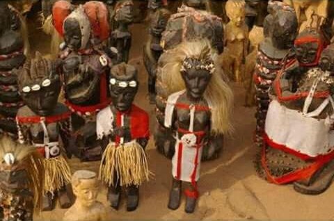 Grand maître vaudou marabout guérisseur Centre-Val de Loire Orléans Grand maître vaudou marabout guérisseur Centre-Val de Loire Orléans